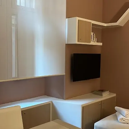 Dali Apartment